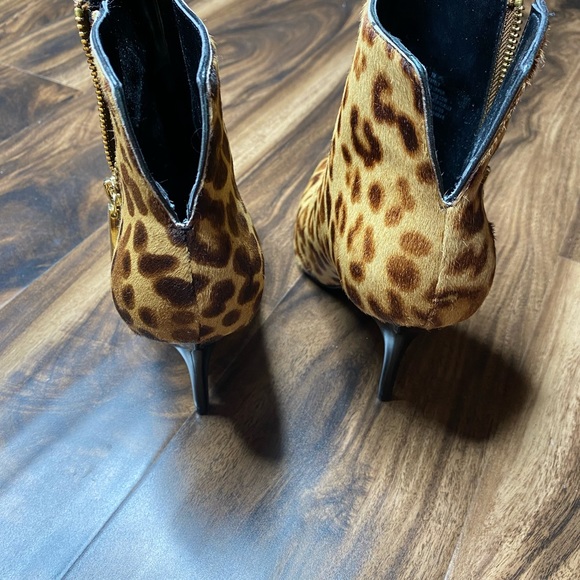Cheetah boots - Picture 4 of 4